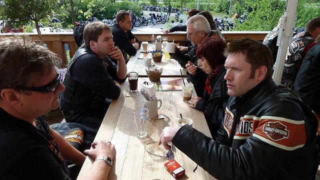 D2010_0501_163403AA.JPG