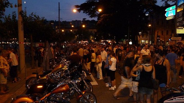 D2010_0716_214225AA.JPG