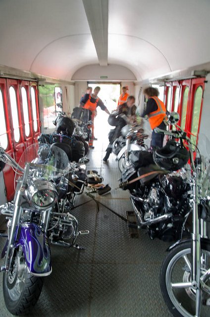 002_Autozug.jpg - Copyright Ebbo Borm 2011