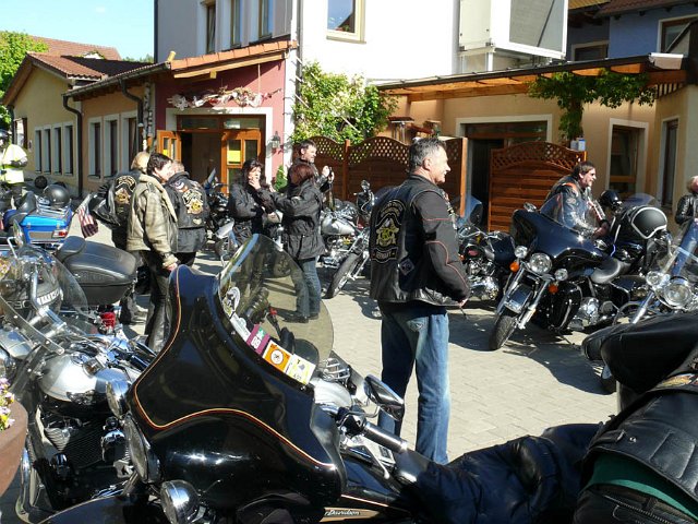 126c.jpg