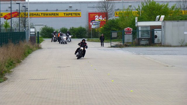 2012-04-29_P1000188_HOG_W-C_Sicherheitstraining.jpg
