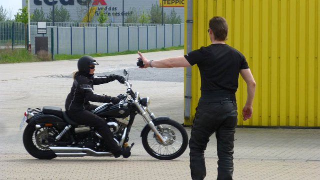 2012-04-29_P1000256_HOG_W-C_Sicherheitstraining_ELLA_und_ULLI.jpg