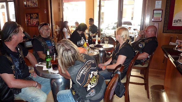 P1050354.jpg