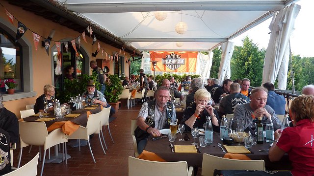 P1050377.jpg