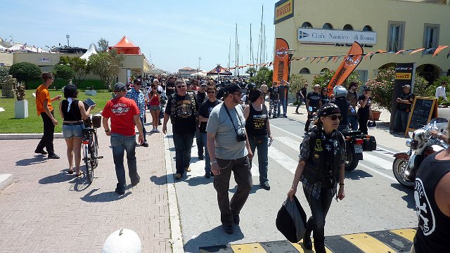 P1050472.jpg