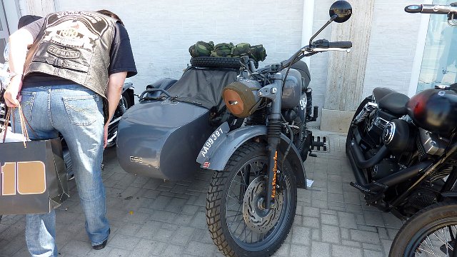P1050490.jpg