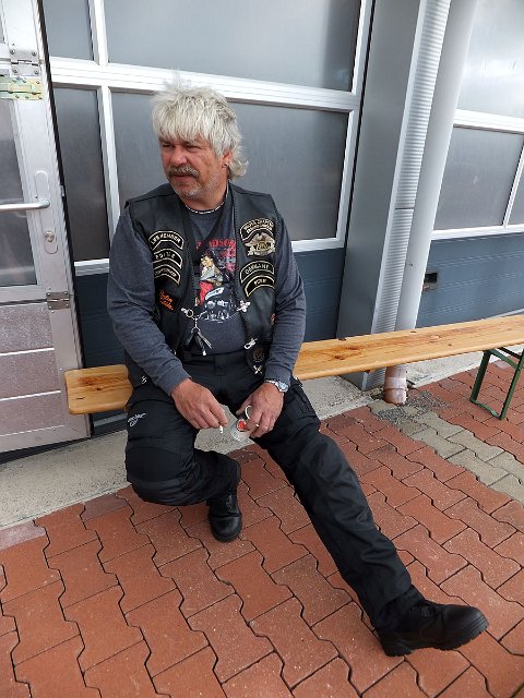 1stGerman500Miles_002.jpg