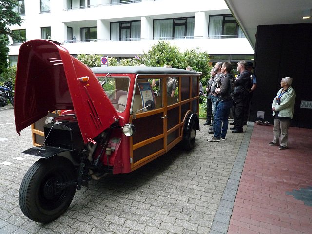 P1060553.jpg