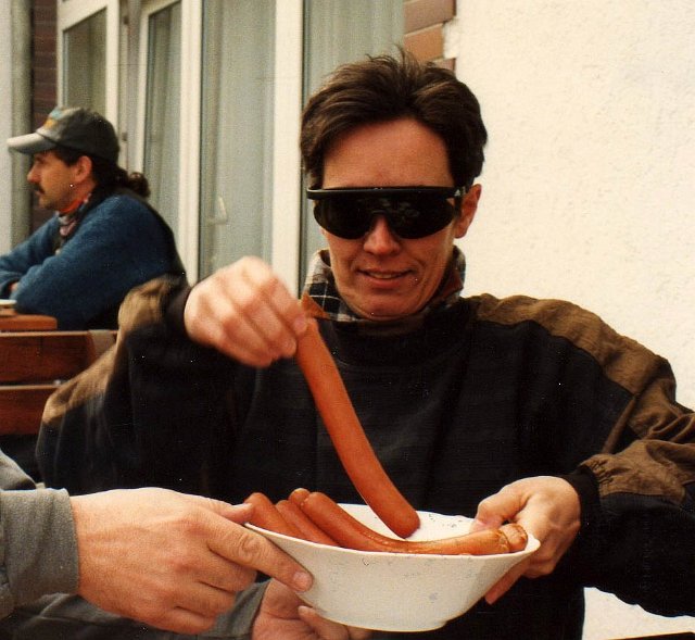 img127.jpg