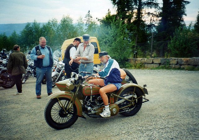 img240.jpg