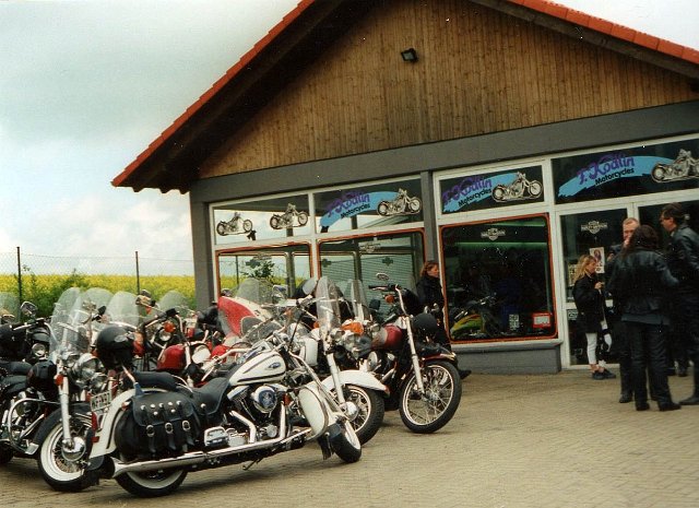 img145.jpg
