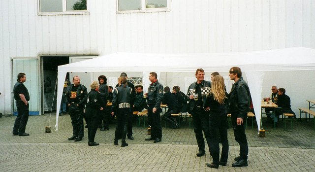 img195.jpg
