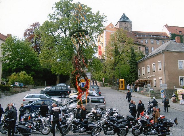 img328.jpg